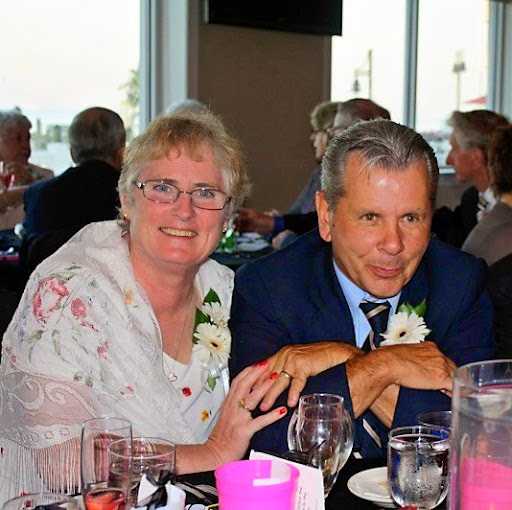 Carol Allen Photo 16
