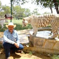 Eduardo Tobias Photo 30