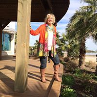 Jacqueline Plummer Photo 7