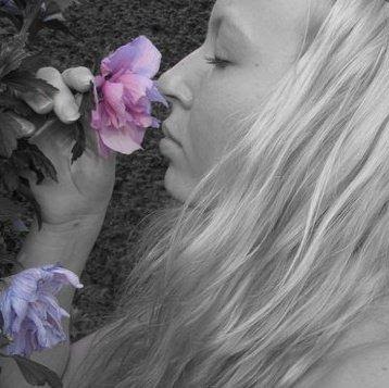 Jane Andrews Photo 27