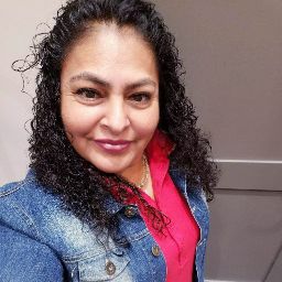 Betty Calderon Photo 21