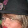 Elizabeth Colley Photo 21
