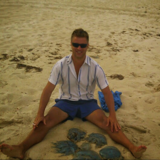 Steven Ewing Photo 26