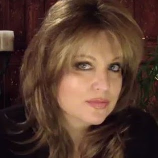Darlene Taylor Photo 34