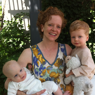 Elizabeth Monaghan Photo 20