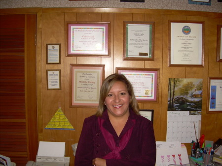 Michelle Vigil Photo 32