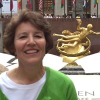 Laurie Flanagan Photo 34