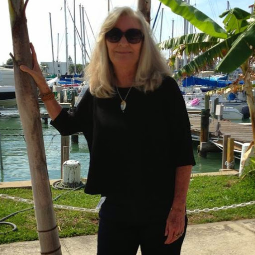Connie Bryant Photo 35