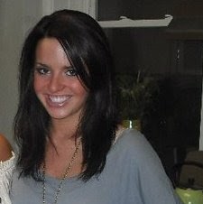 Kristen Walker Photo 28