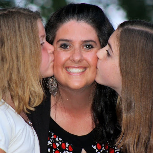 Julie Dill Photo 6
