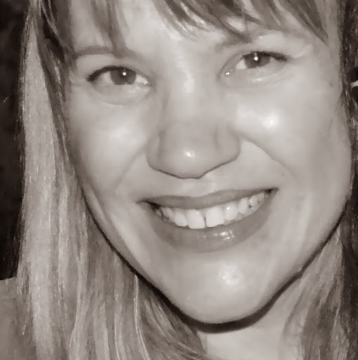 Deana Rodriguez Photo 4