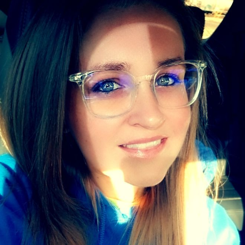 Sara Demoss Photo 18