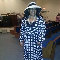 Mary Emanuel Photo 26