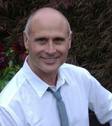 Kevin Elliott Photo 4
