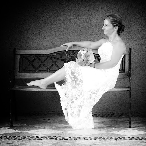 Jennifer Bowen Photo 30