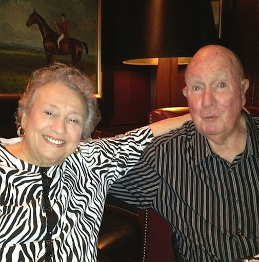 Bob Maxwell Photo 11