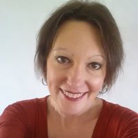 Amy Erickson Photo 37