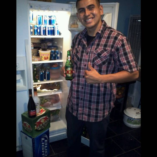 Guillermo Alvarez Photo 19