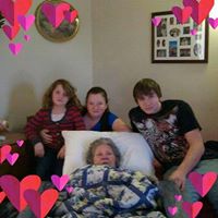 Lisa Tomlin Photo 36