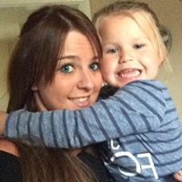 Danielle Rhodes Photo 8
