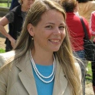 Kelly Rodgers Photo 16