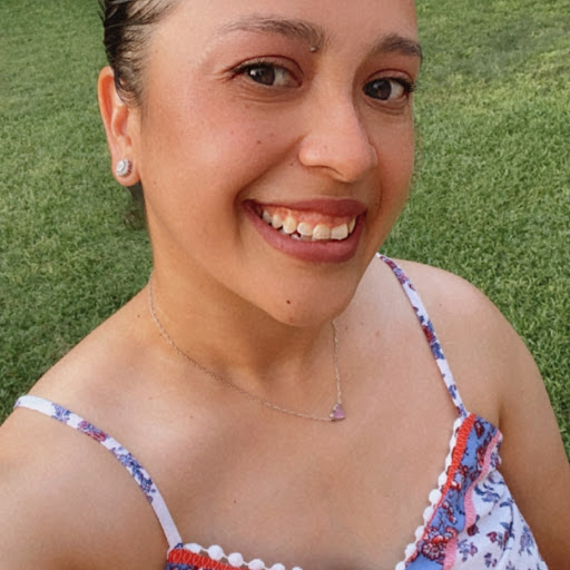 Vanessa Gomez Photo 32