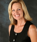 Laura Peterson Photo 1
