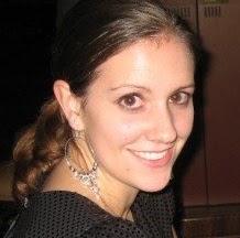 Andrea Larsen Photo 37