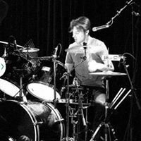Dan Drummer Photo 4