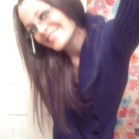 Rachel Kemp Photo 25