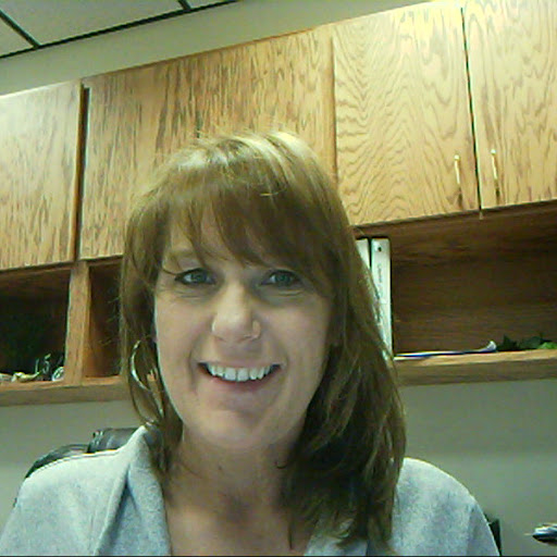 Lorie Howe Photo 9