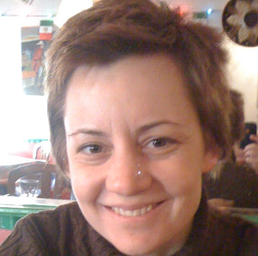 Angela Pitts Photo 9