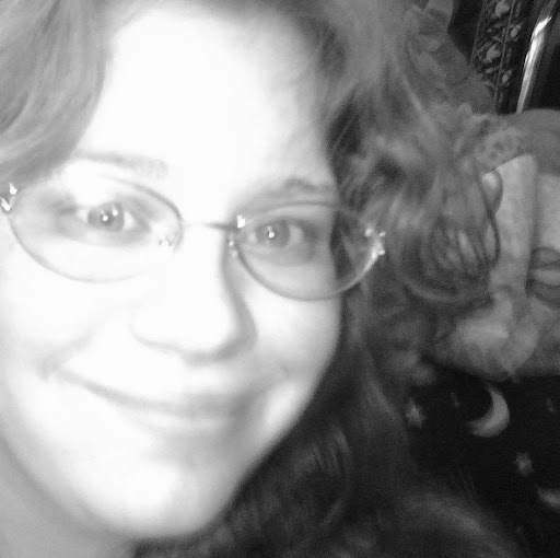 Allison Baldwin Photo 7