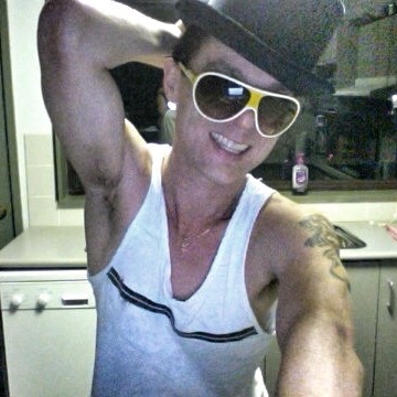 Adam Munro Photo 24