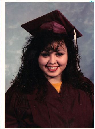 Julie Alvarez Photo 4