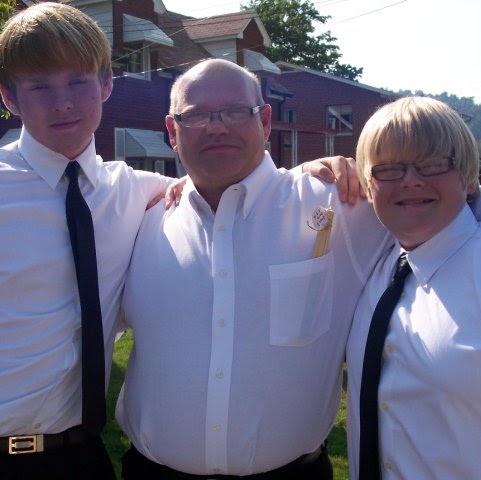 Johnny Mitchell Photo 18