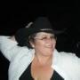 Elizabeth Johns Photo 37