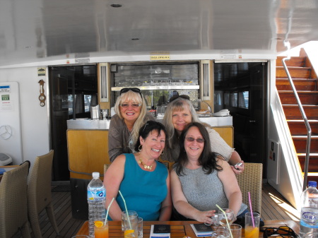 Sally Jones Photo 16