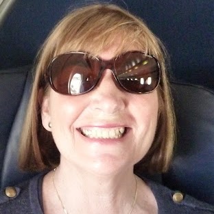 Anne Warren Photo 28