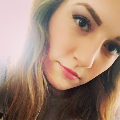 Sarah Brannen Photo 18