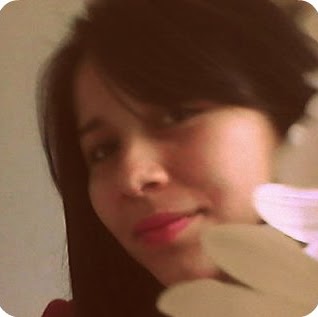 Geraldine Moreno Photo 19