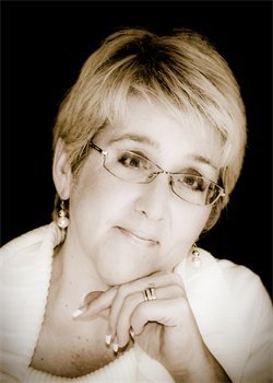 Regina Hunter Photo 7