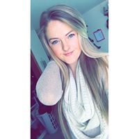 Haley Haynes Photo 16