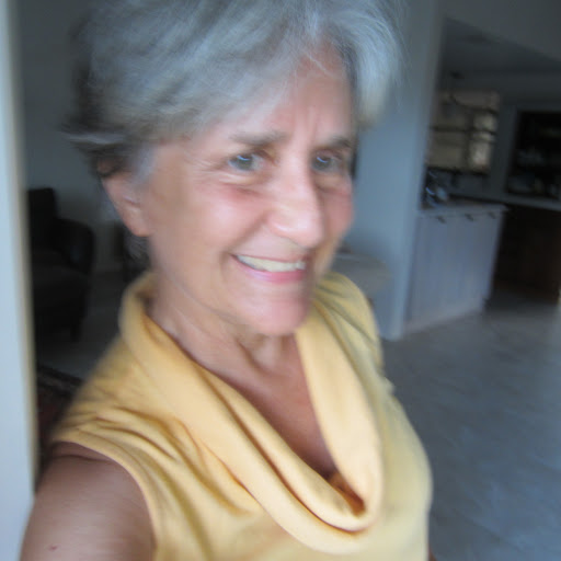 Elaine Dolan Photo 16