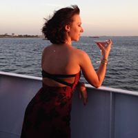 Anna Taranto Photo 5