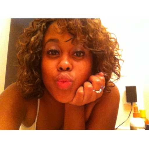 Kanisha Robinson Photo 16