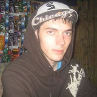 Jonathan Byers Photo 37