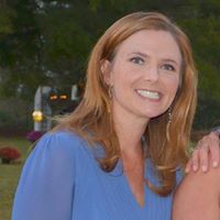 Kerri Hayes Photo 29