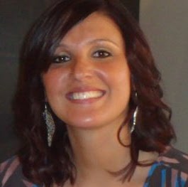 Alison Lee Photo 39