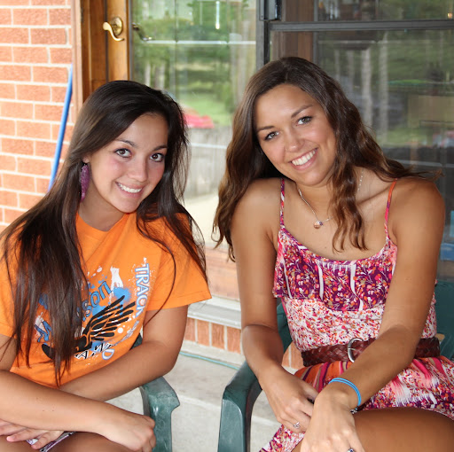 Allison Cox Photo 42